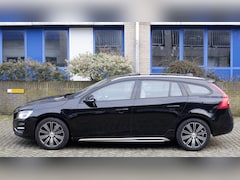 Volvo V60 - 2.4 D5 Twin Engine Special Edition