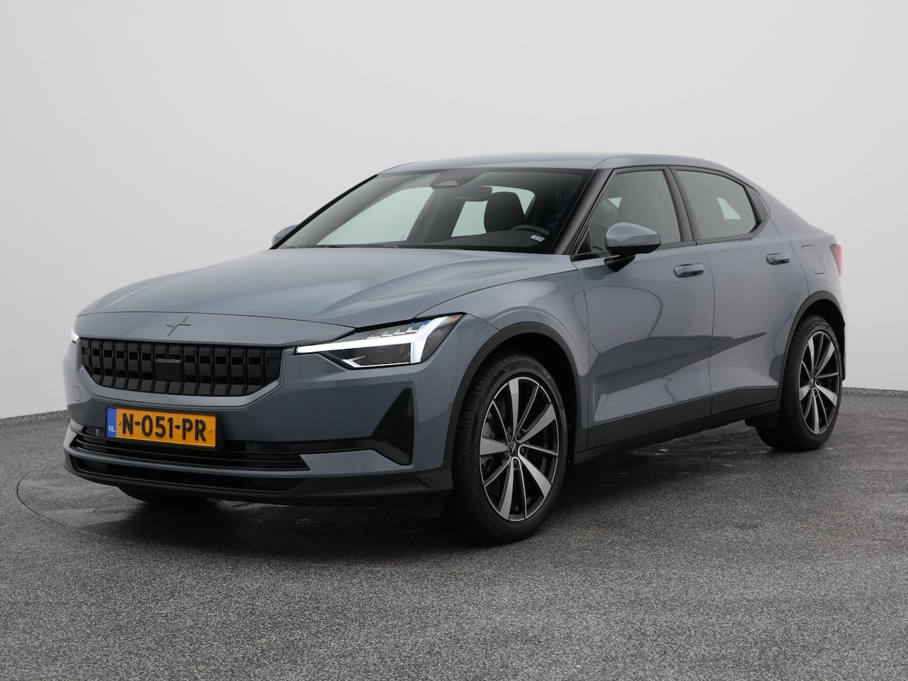 Polestar 2 - Standard Range Single Motor 63kWh | CAMERA | KEYLESS | STOELVERWARMING - AutoWereld.nl