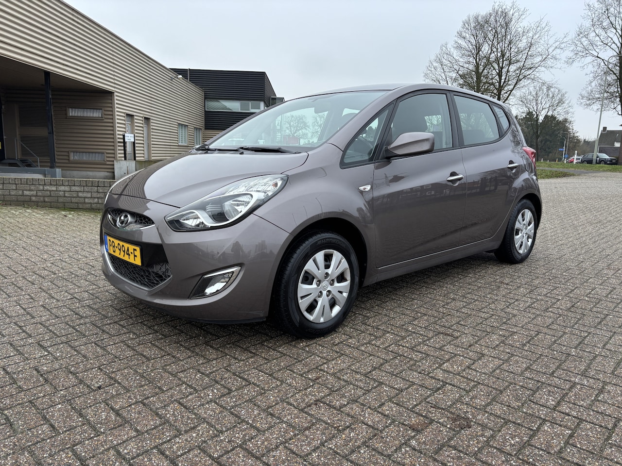 Hyundai ix20 - 1.4i i-Vision [ ecc,audio,cruise,pdc ] - AutoWereld.nl