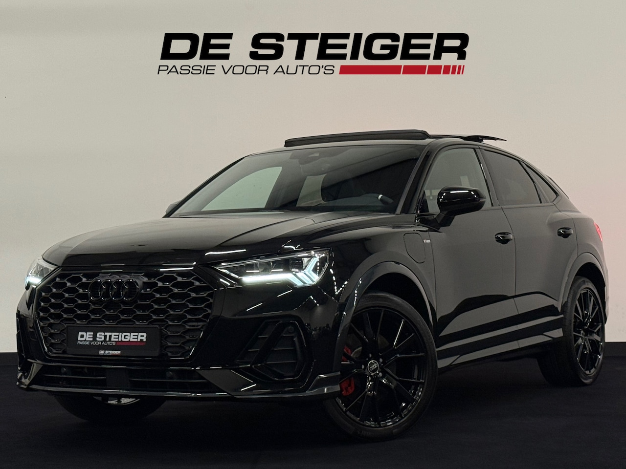 Audi Q3 Sportback - 45 TFSI e 3 x S line Pano Sfeer Keyless Camera - AutoWereld.nl