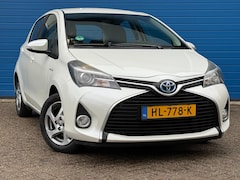 Toyota Yaris - 1.5 Full Hybrid Dynamic|Climate|Navi|Parelmoer