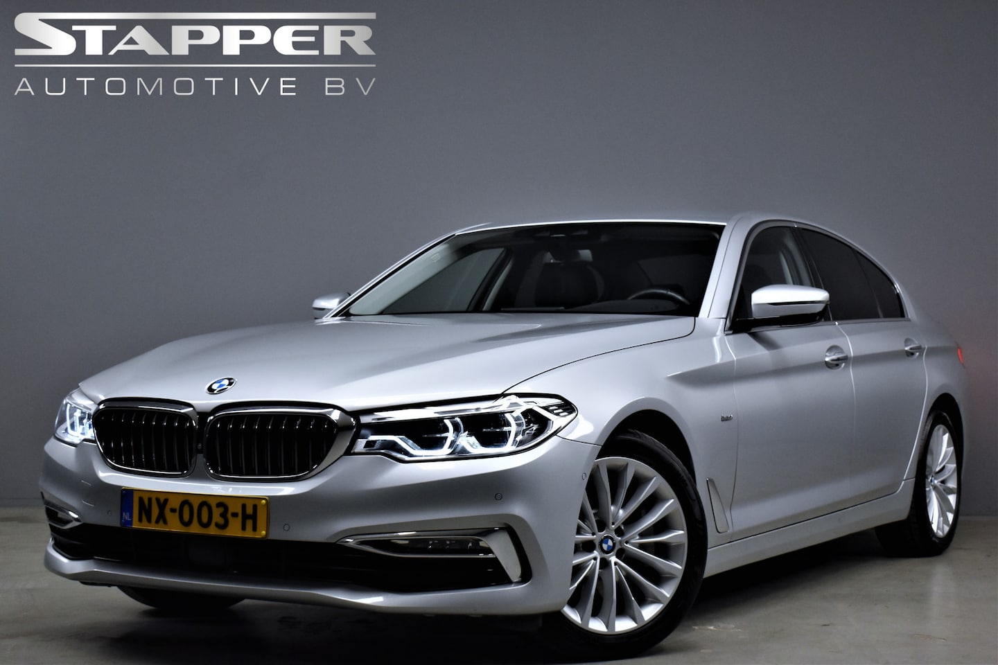BMW 5-serie - 530i 252pk Automaat High Executive Luxury Line Org.NL 360Cameras/Carplay/Keyless/Adap.Crui - AutoWereld.nl
