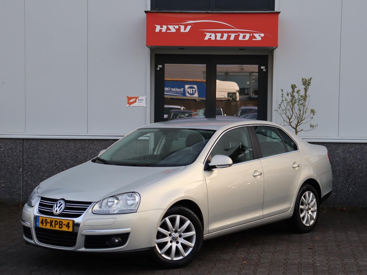 Volkswagen Jetta - 1.4 TSI Comfortline automaat LM navi - AutoWereld.nl
