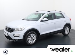 Volkswagen T-Roc - 1.0 TSI Style | 110 PK | Achteruitrijcamera | Navigatiesysteem | Adaptive cruise control |