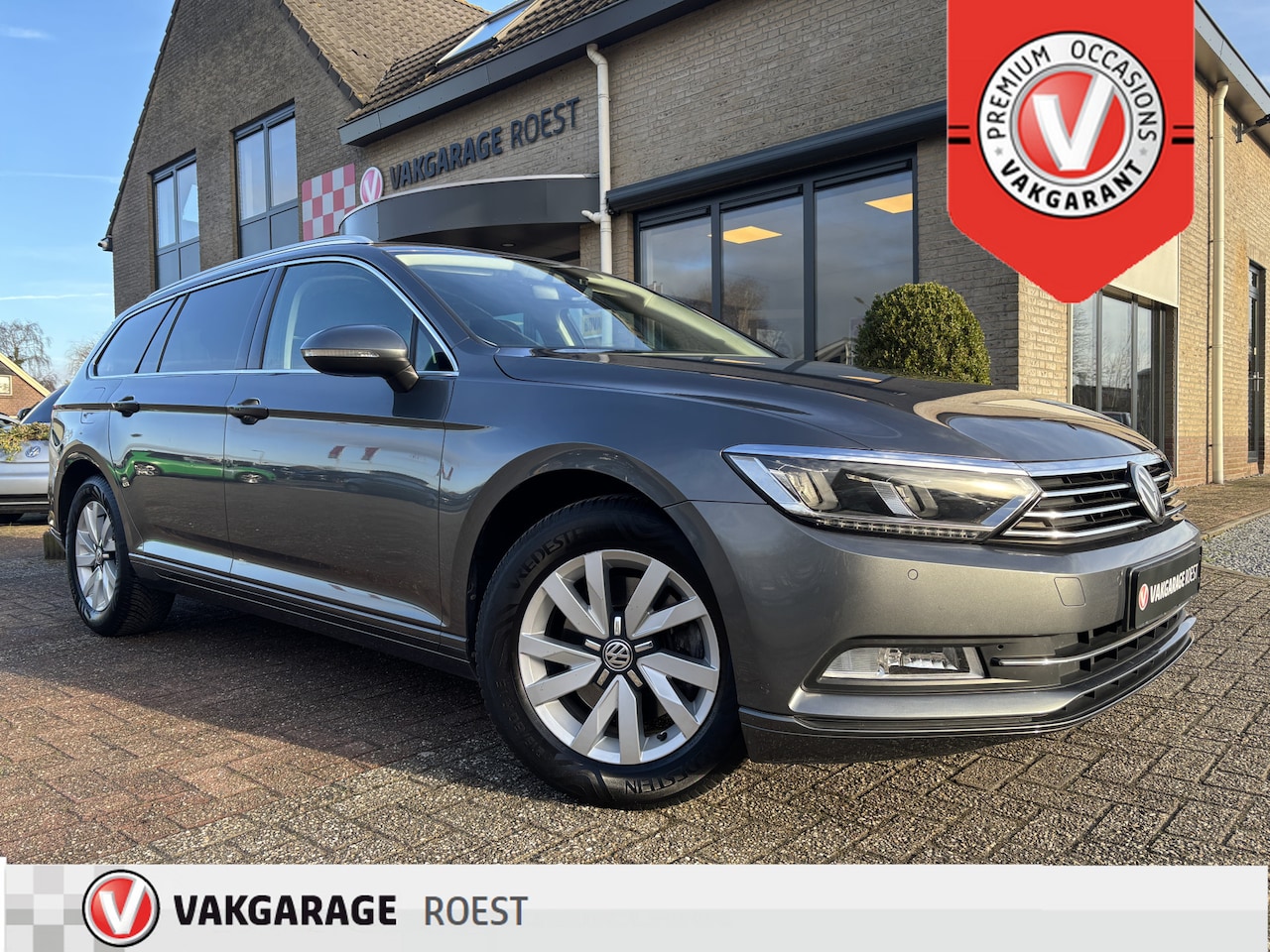 Volkswagen Passat Variant - 1.4 TSI Automaat Comfortline Business Full LED / Carplay / All-Seasons - AutoWereld.nl