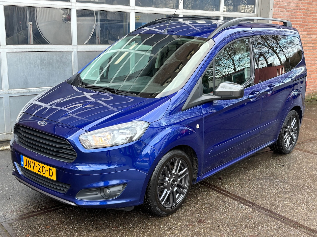Ford Tourneo Courier - 1.0 Titanium Sport,NAVI,CLIMAT,CRUISE,HALF LEDER, - AutoWereld.nl
