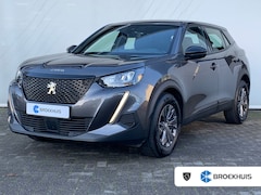 Peugeot 2008 - 1.2 PureTech Active Pack Airco | Camera | Cruise Control | DAB | LMV 16" | Navi | PDC Acht