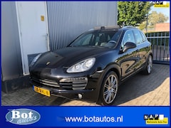 Porsche Cayenne - 3.6 /ELEKTR. SCHUIF PANORAMADAK /LEDER/ XENON / CRUISE / STOELVERWARMING