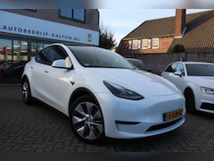 Tesla Model Y - Long Range AWD 75 kWh TREKHAAK