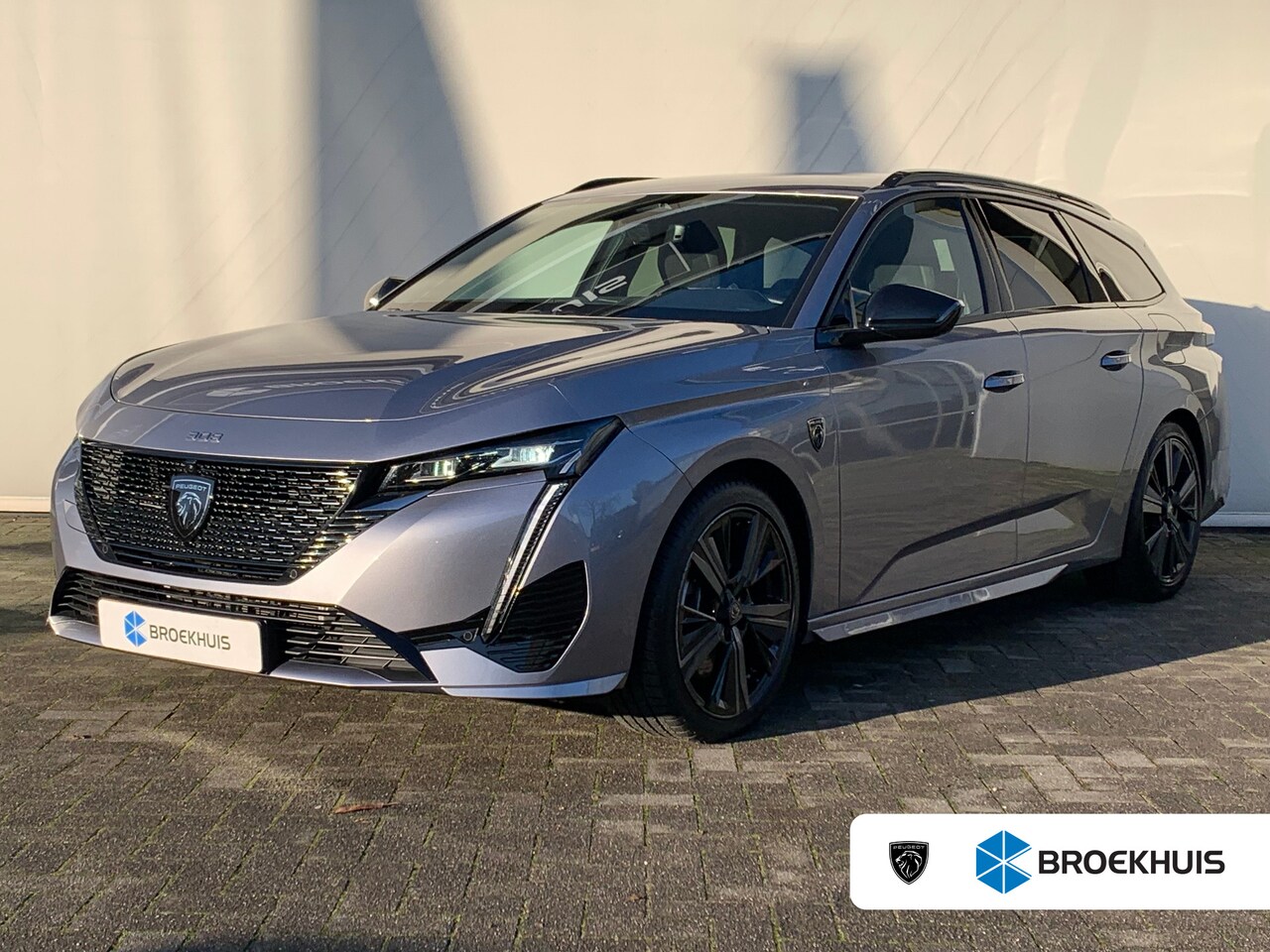 Peugeot 308 SW - 1.6 Plug-in Hybrid 180 GT Airco | 360 Camera | Cruise Control Adaptief | LED | LMV 18" | P - AutoWereld.nl