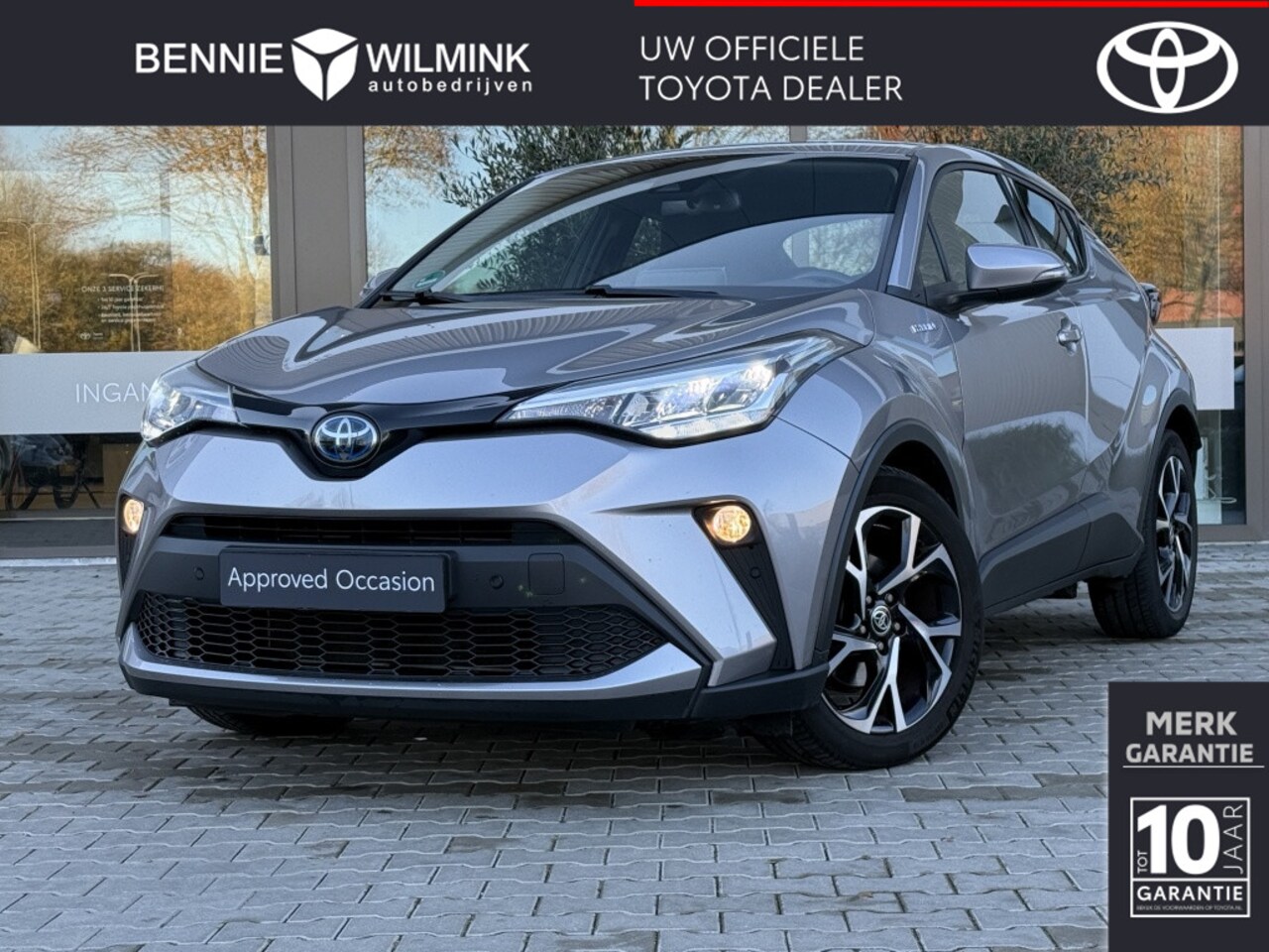 Toyota C-HR - 1.8 Hybrid Dynamic | Trekhaak | Parkeersensoren V+A | Navigatie - AutoWereld.nl