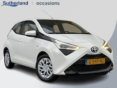Toyota Aygo - 1.0 VVT-i x-play | Carplay | Achteruitrijcamera | Airco | Automaat