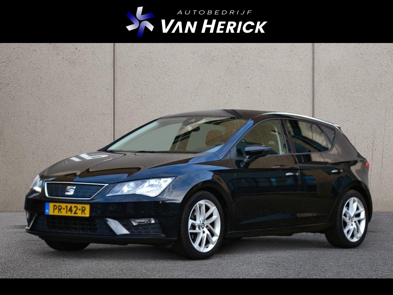 SEAT Leon - 1.0 EcoTSI Style Business Intense | LM Velgen | Navi | Airco - AutoWereld.nl