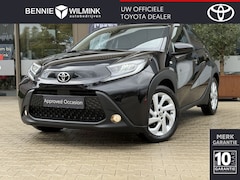 Toyota Aygo X - 1.0 VVT-i First Edition | Stoelverwarming | Camera |