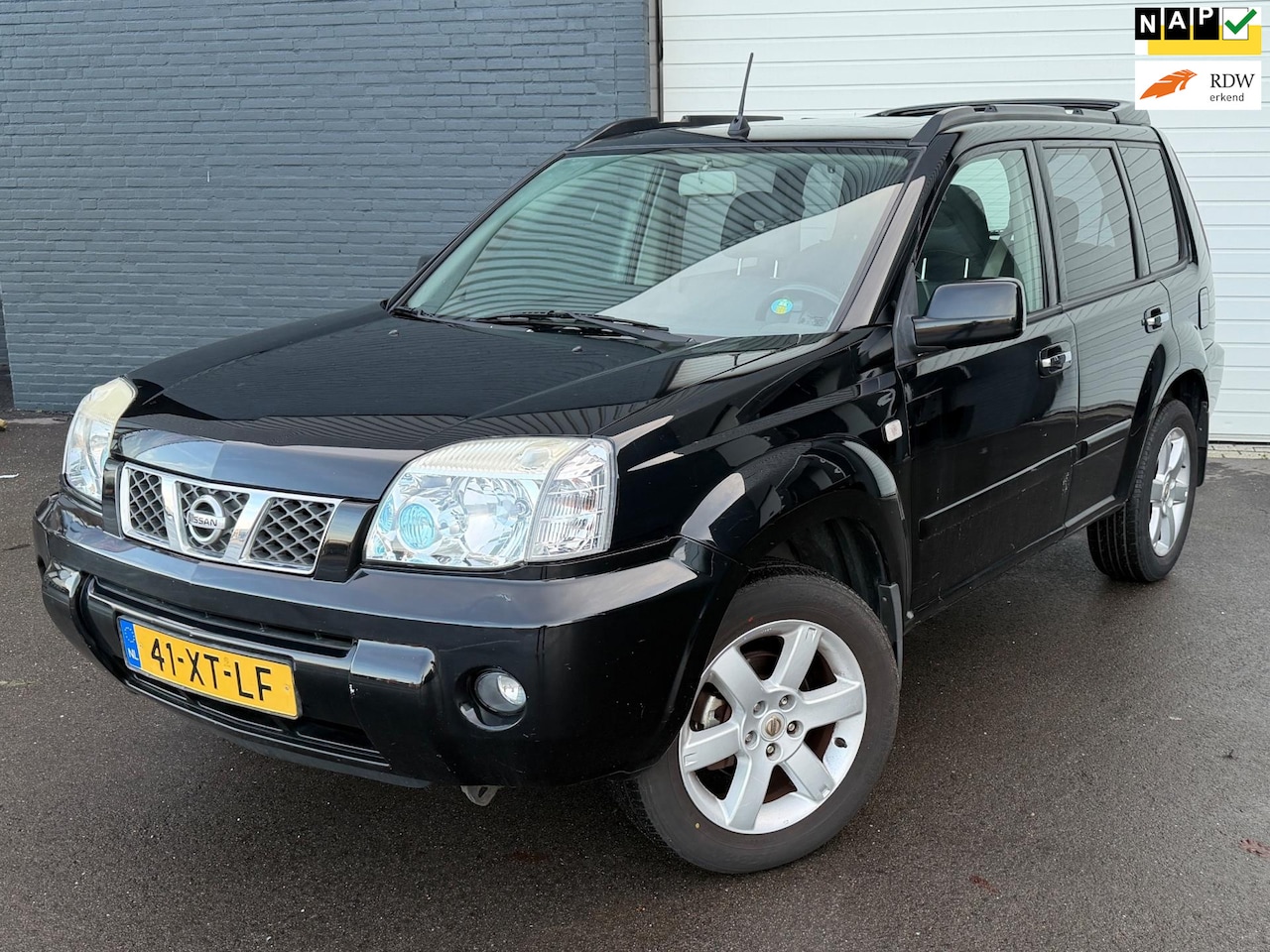 Nissan X-Trail - 2.0 Columbia Style 2wd NWEAPK/PANO/VOLLEDER/AIRCO - AutoWereld.nl