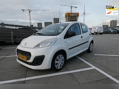 Peugeot 107 - 1.0 Access Accent Apk/Airco/Nap/Boekjes/Cd/Aux/Stuurbekr