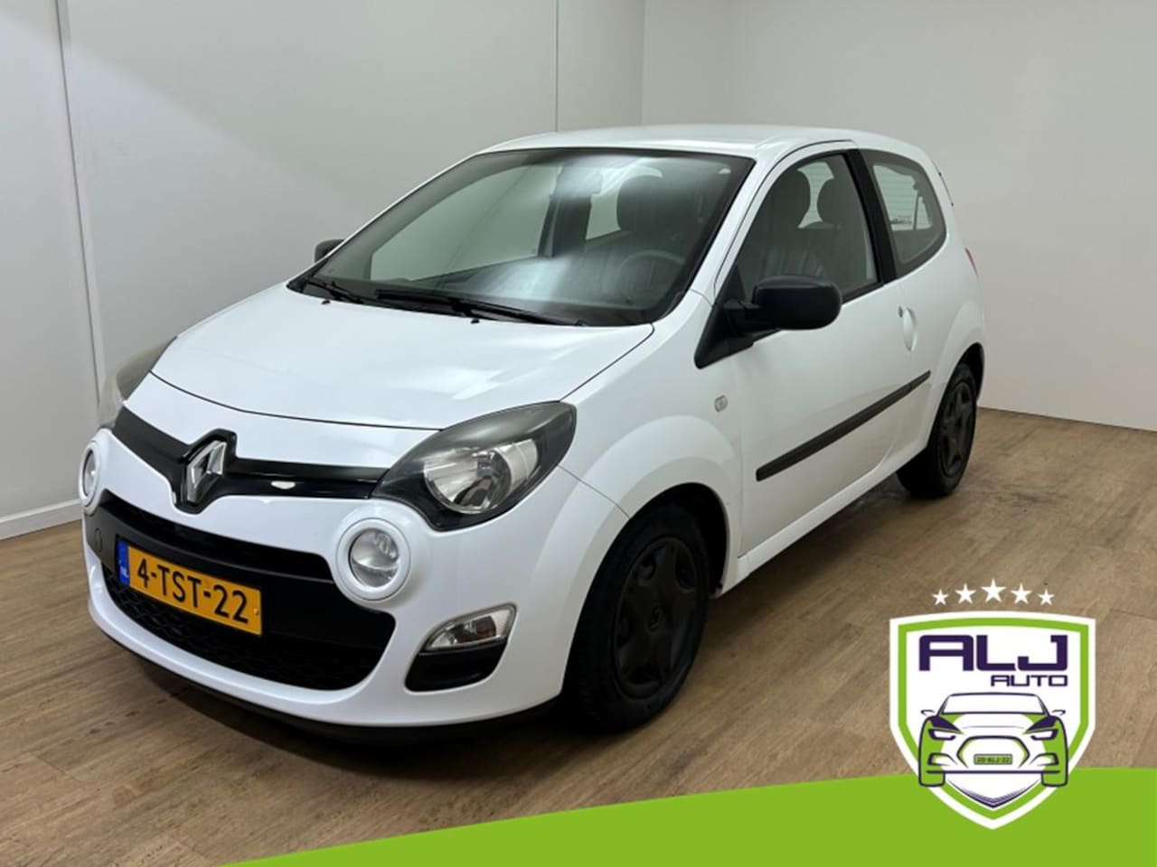 Renault Twingo - Occasion 1.2 16V Parisienne | Wit | Tweedehands Renault Twingo | Airco | Bluetooth audio - AutoWereld.nl