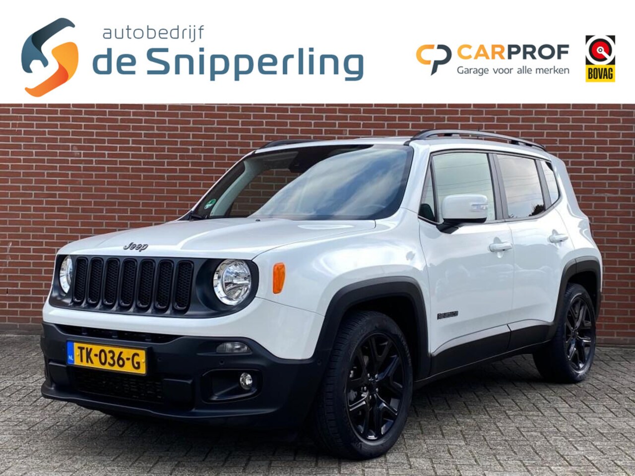 Jeep Renegade - 1.4 M.AIR Limited AUTOMAAT NAV ADAPT-CRUISE CARPLAY PDC LMV - AutoWereld.nl