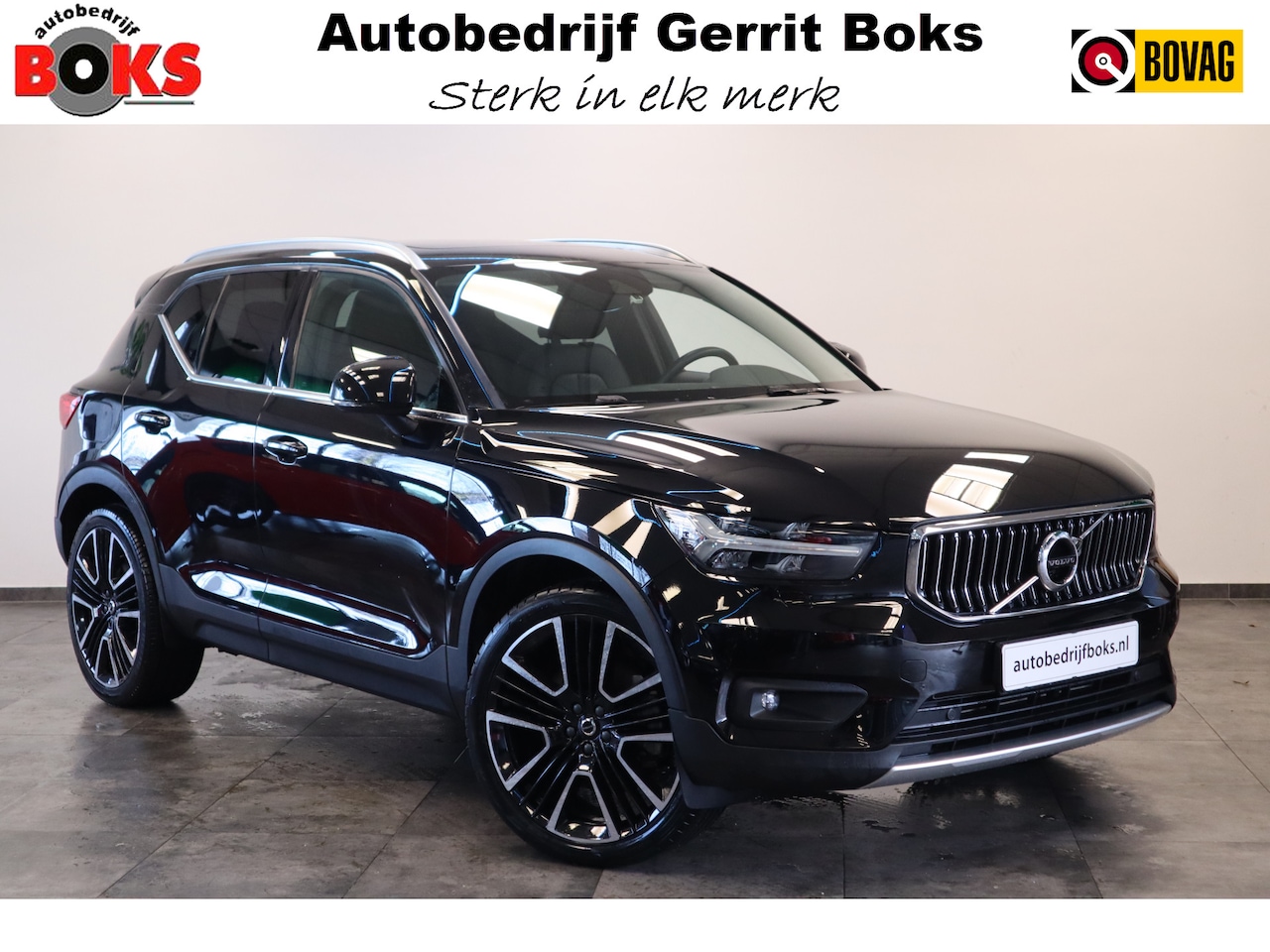 Volvo XC40 - 1.5 T5 Recharge Inscription Panoramadak Navigatie Leder Trekhaak - AutoWereld.nl