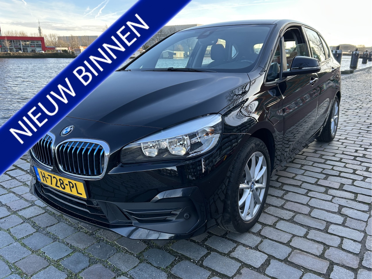 BMW 2-serie Active Tourer - 225xe iPerformance Executive 88.000 km leer airco/ecc navi - AutoWereld.nl