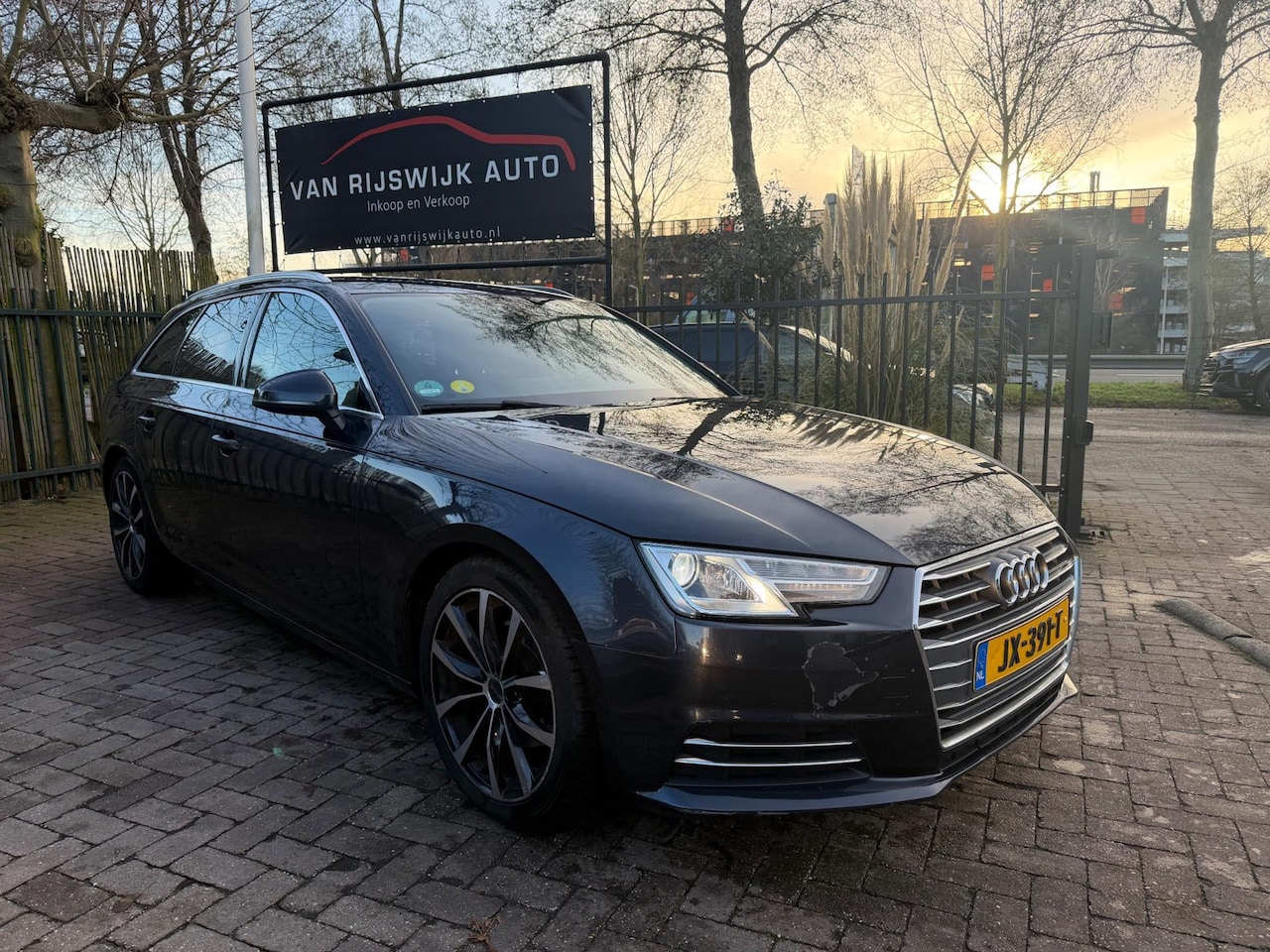 Audi A4 Avant - 2.0 TDI Ultra Sport Pro Line Xenon Camera Clima Ex Bpm - AutoWereld.nl