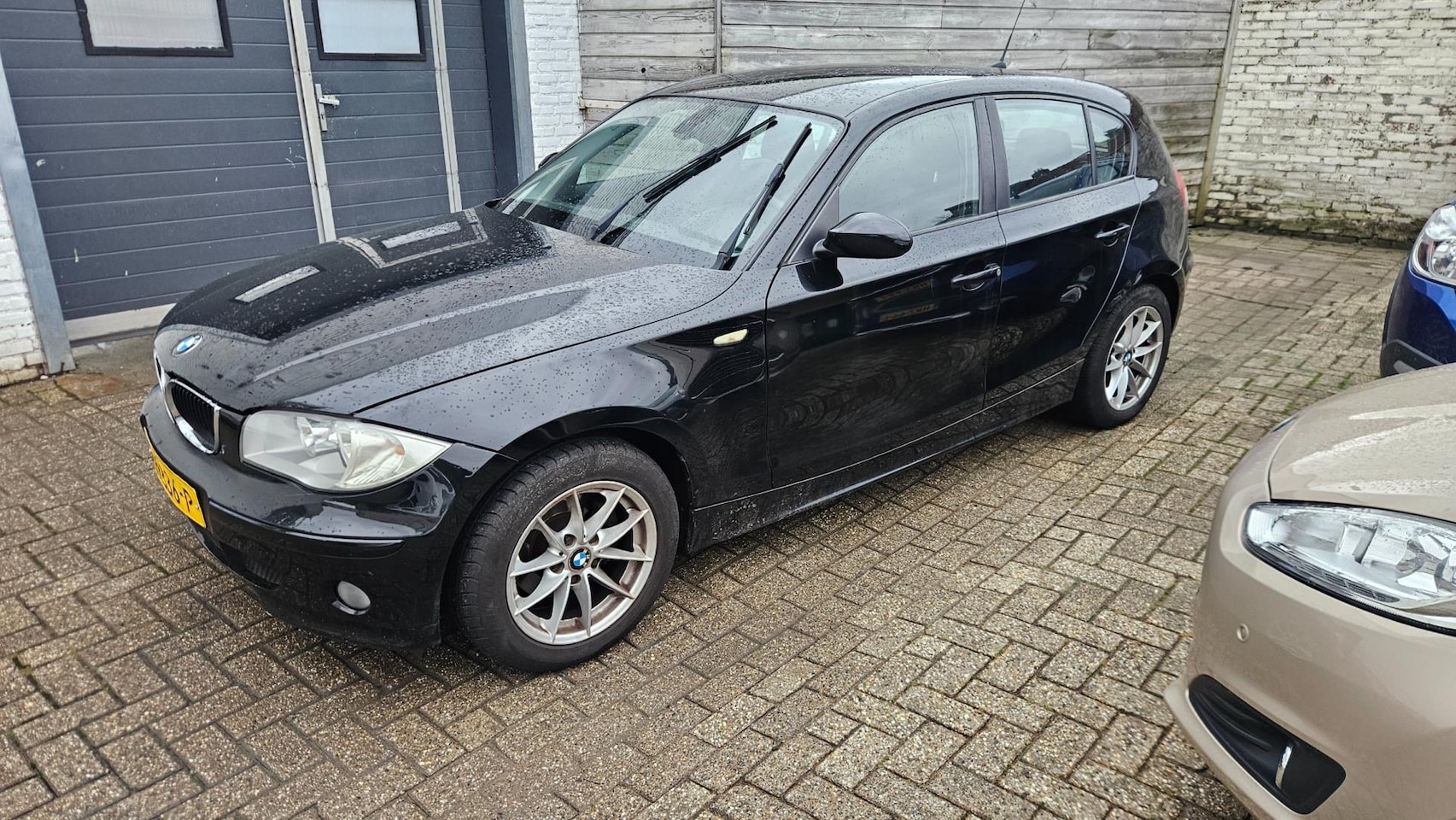 BMW 1-serie - 120d Executive motor slaat niet aan - AutoWereld.nl