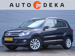 Volkswagen Tiguan - 1.4 TSI Sport&Style *Navigatie*Parkeersens