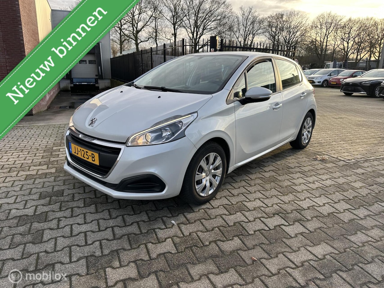 Peugeot 208 - 1.2 PureTech Active 1.2 PureTech Active - AutoWereld.nl