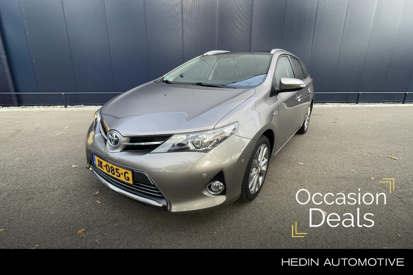 Toyota Auris Touring Sports - 1.8 Hybrid Executive | NAVIGATIE | CAMERA | STOELVERWARMING | - AutoWereld.nl