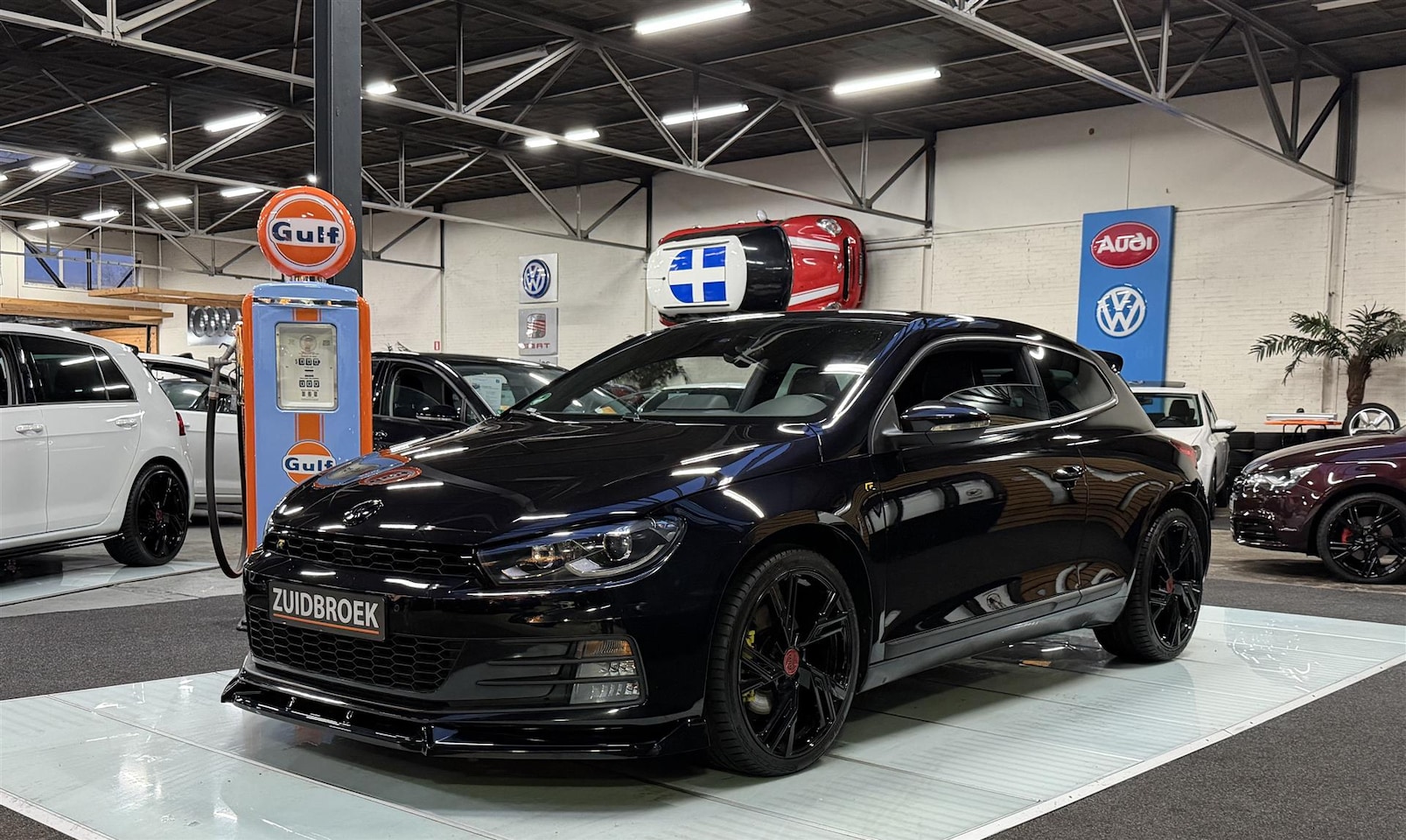 Volkswagen Scirocco - 2.0 TSI Uniek! Maxton! 110DKM! Navi! Cruise! Clima! - AutoWereld.nl
