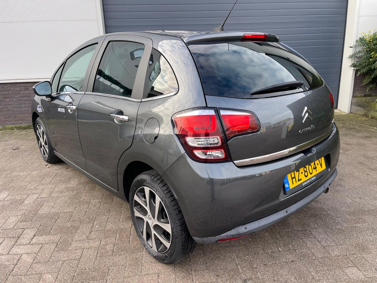 Citroën C3 - 1.2 PureTech Feel Edition/Automaat/Navi/Climate-c/Pdc/Cruise-c/Led/Elekt-ramen - AutoWereld.nl