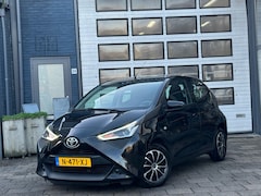 Toyota Aygo - 1.0 VVT-i X-Fun | Airco | CarPlay | N.A.P