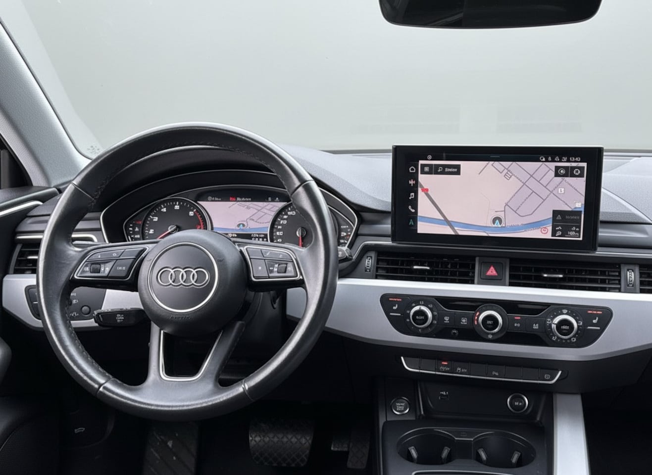 Audi A4 Avant - 35 TFSI 2.0 150PK S-TRONIC PRO-LINE CARPLAY/PDC/LED - AutoWereld.nl