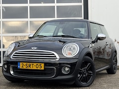 MINI One - 1.6 Holland Street 75pk | Airco | Bluetooth | Cruise control | Isofix bevestiging voor kin