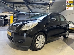 Toyota Yaris - 1.3 VVTi Sol MMT/trekhaak/Apk nw bij aflevering