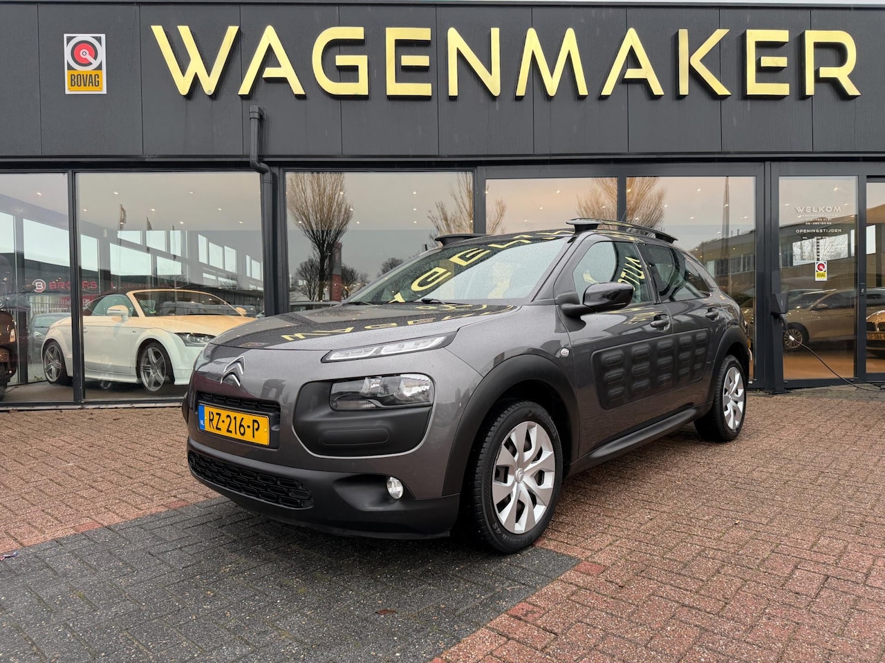 Citroën C4 Cactus - 1.2 PureTech Feel Clima|Cruise|NAVI|Trekhaak - AutoWereld.nl