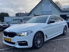 BMW 5-serie - 530D M-PAKKET/SCHUIFDAK/HEADUP/DVD/BLINDSPOT
