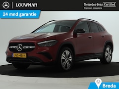 Mercedes-Benz GLA-Klasse - 250 e Plug-In Hybride | Trekhaak | Night Pakket | Sfeerverlichting | 11 kW Laden | Stuur e