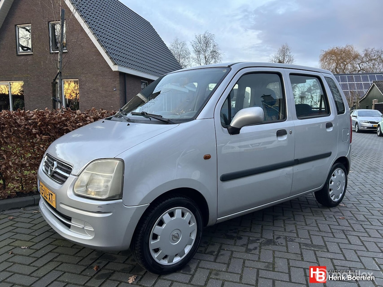 Opel Agila - 1.2-16V Comfort 1.2-16V Comfort - AutoWereld.nl