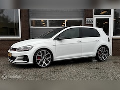 Volkswagen Golf - 2.0 GTI DSG Performance LEDER/CAM/PANO/LED