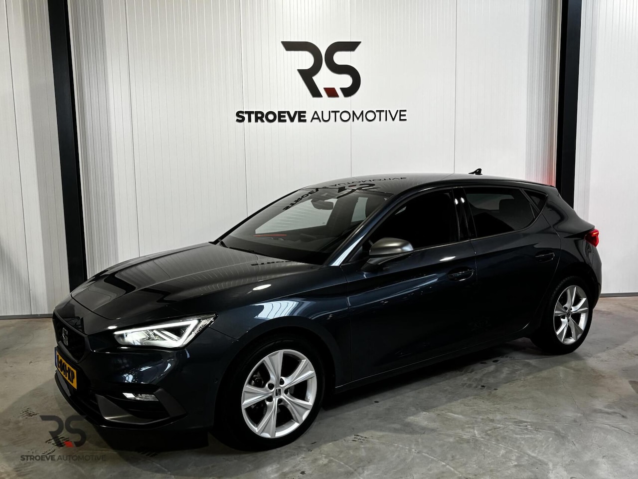 SEAT Leon - 1.0 TSI 110 pk FR Buss Intense | Navi | LED | Camera | ACC | PDC | Virtual | Sfeerverl | S - AutoWereld.nl