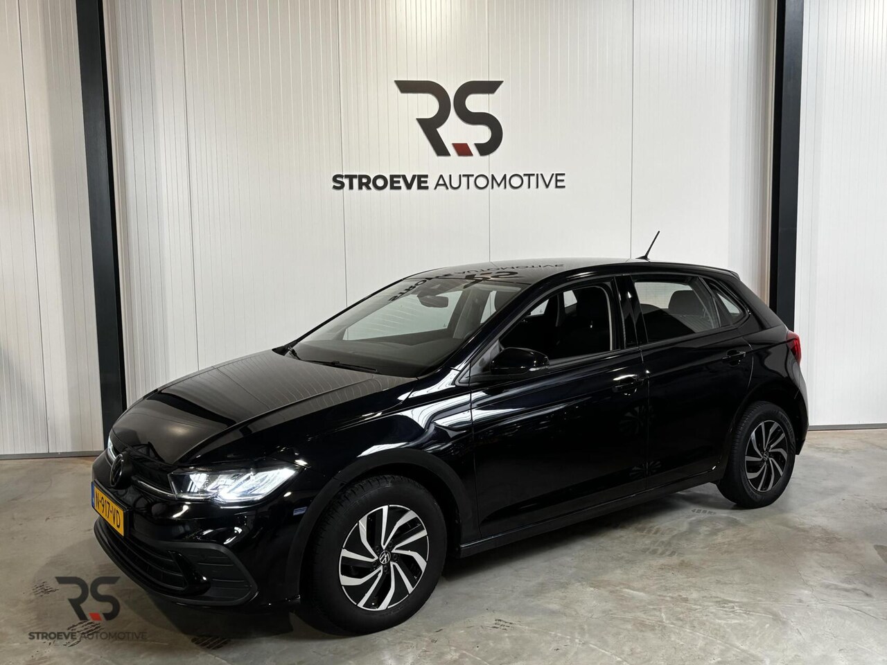 Volkswagen Polo - 1.0 TSI 95 pk Life Buss | Navi | Camera | PDC | ACC | Stoelverw | Virtual | LED | DAB | Ca - AutoWereld.nl