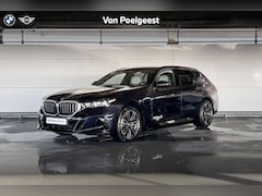 BMW 5-serie Touring - 530e | M Sportpakket | Innovation Pack | Travel Pack | Comfort Pack | Trekhaak