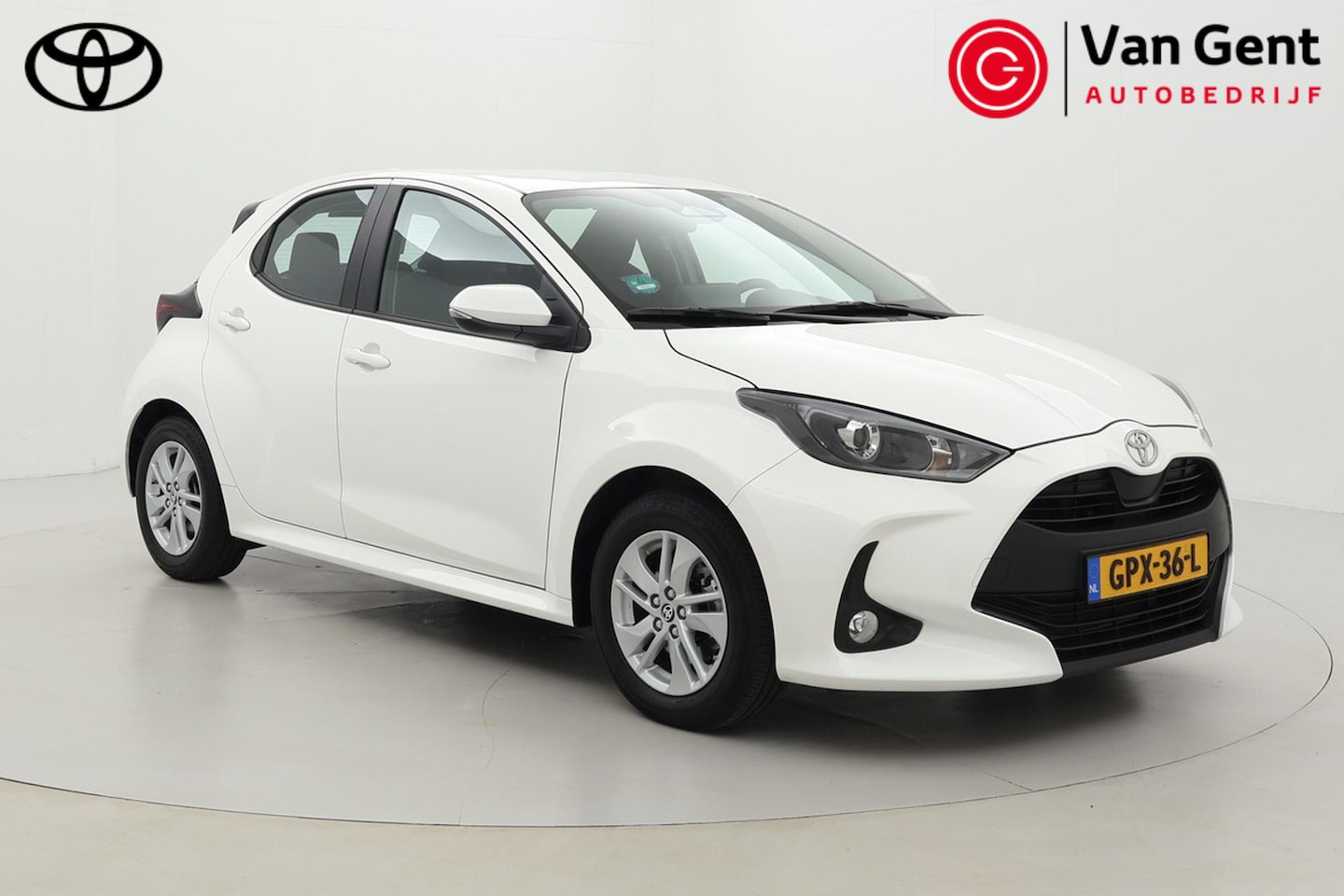 Toyota Yaris - 1.5 Hybrid 115 Active | Apple Carplay / Android Auto | Adaptive Cruise | Clima | Camera | - AutoWereld.nl