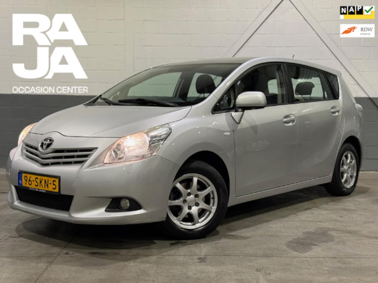 Toyota Verso - 1.8 VVT-i Business NAP Pano Cruise Camera Navi Dealeronderhouden - AutoWereld.nl