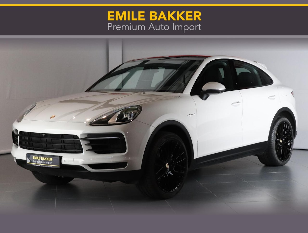 Porsche Cayenne Coupé - 3.0 E-Hybrid Krijtgrijs/Approved - AutoWereld.nl