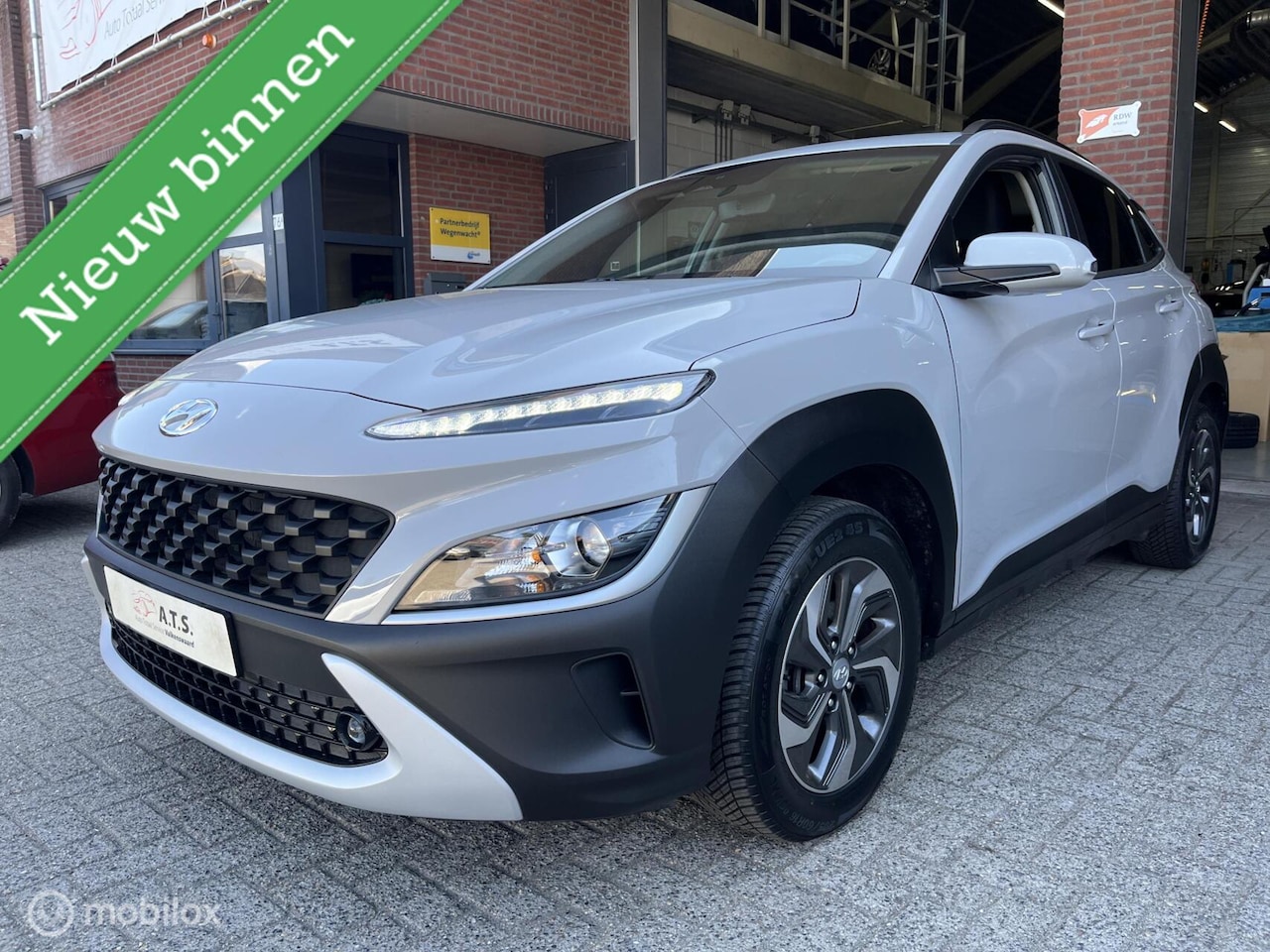 Hyundai Kona - 1.6 GDI HEV Comfort CAMERA*LED*TREKHAAK*NAVI* - AutoWereld.nl