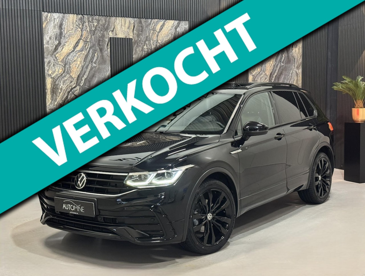 Volkswagen Tiguan - 1.5 TSI 3x R-line|PANO|360 CAM|IQ|KEYLESS|SFEER|BOMVOL! - AutoWereld.nl