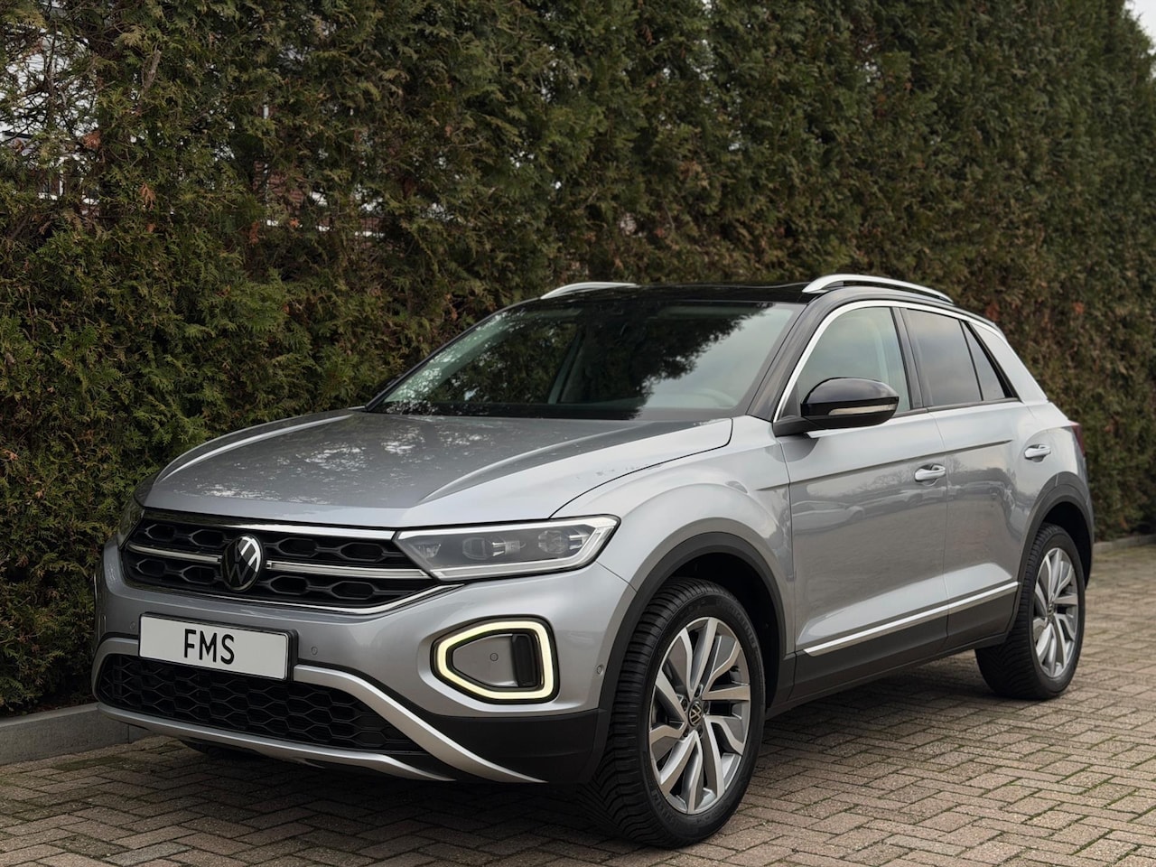 Volkswagen T-Roc - 1.5 TSI Style CarPlay Panorama - AutoWereld.nl