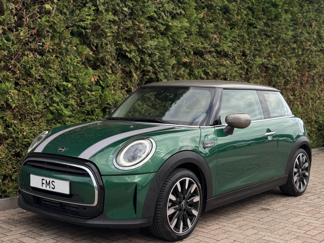 MINI Cooper - 1.5 Camden CarPlay Camera - AutoWereld.nl